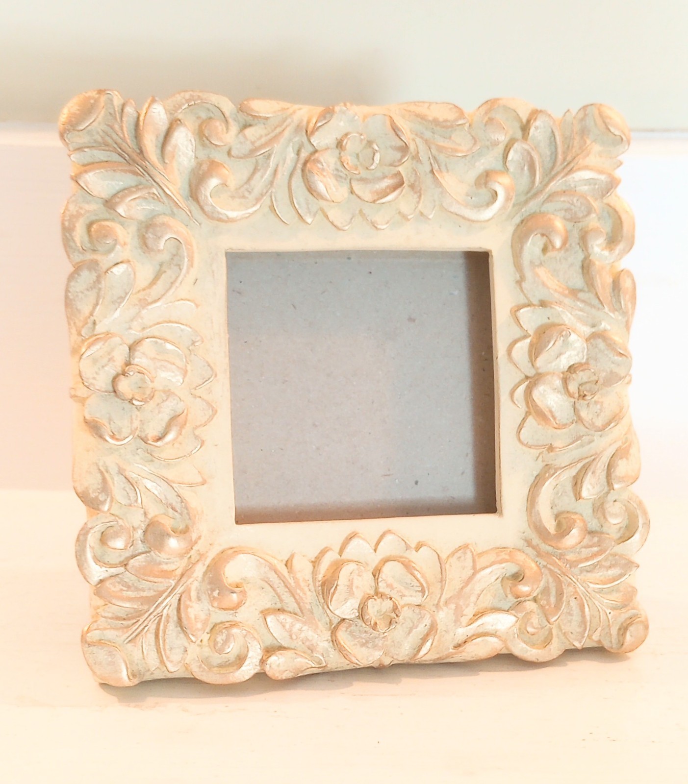 Ornate 3×3 Square Picture Frame Off White w/ Gold Details Resin Tabletop Frame