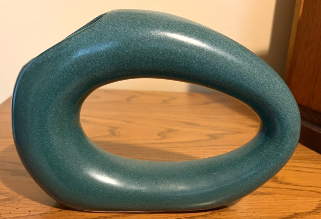 MCM Like Sculpture Donut Shaped (Oval) Vase Dark Green 6&Prime; Tall