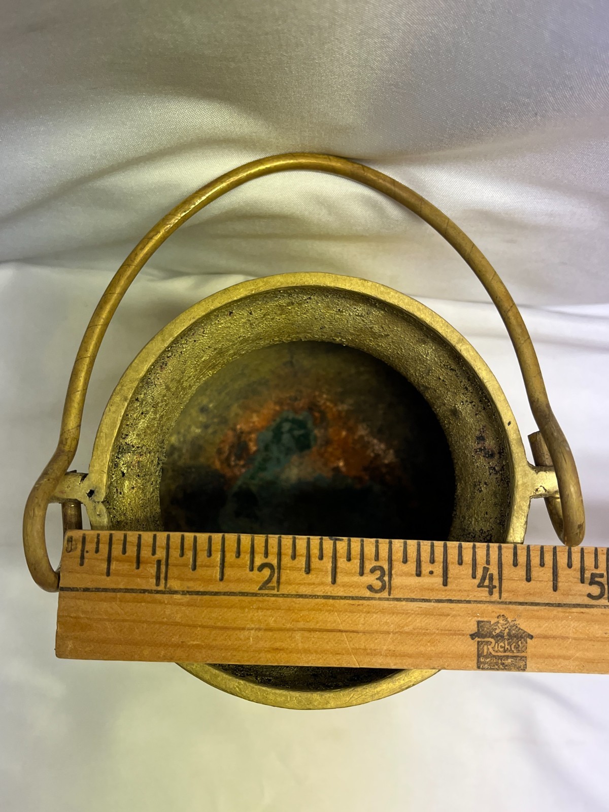 Vintage Solid Brass Footed Cauldron Pot with Swing Handle 4lbs!