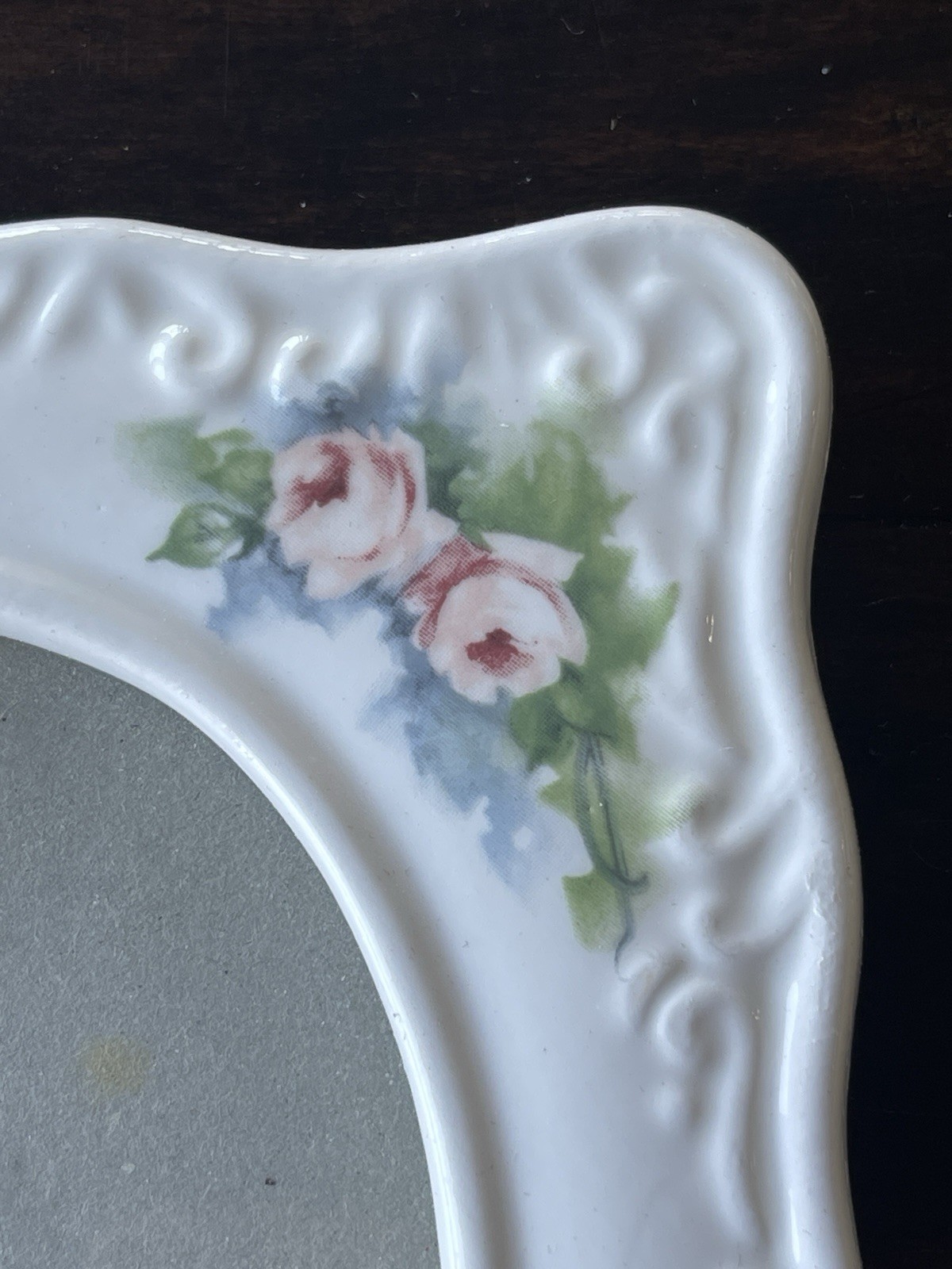 VTG Ceramic Oval Picture Frames White Pastel Florals, Made In Taiwan 5”x3”
