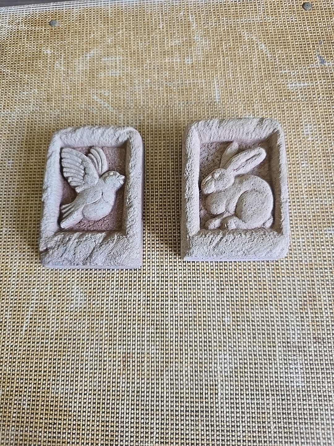 2 VTG 90s Carruth Plaque Mini Garden Stone Sculpture Bird Rabbit 3D Wall Hanging