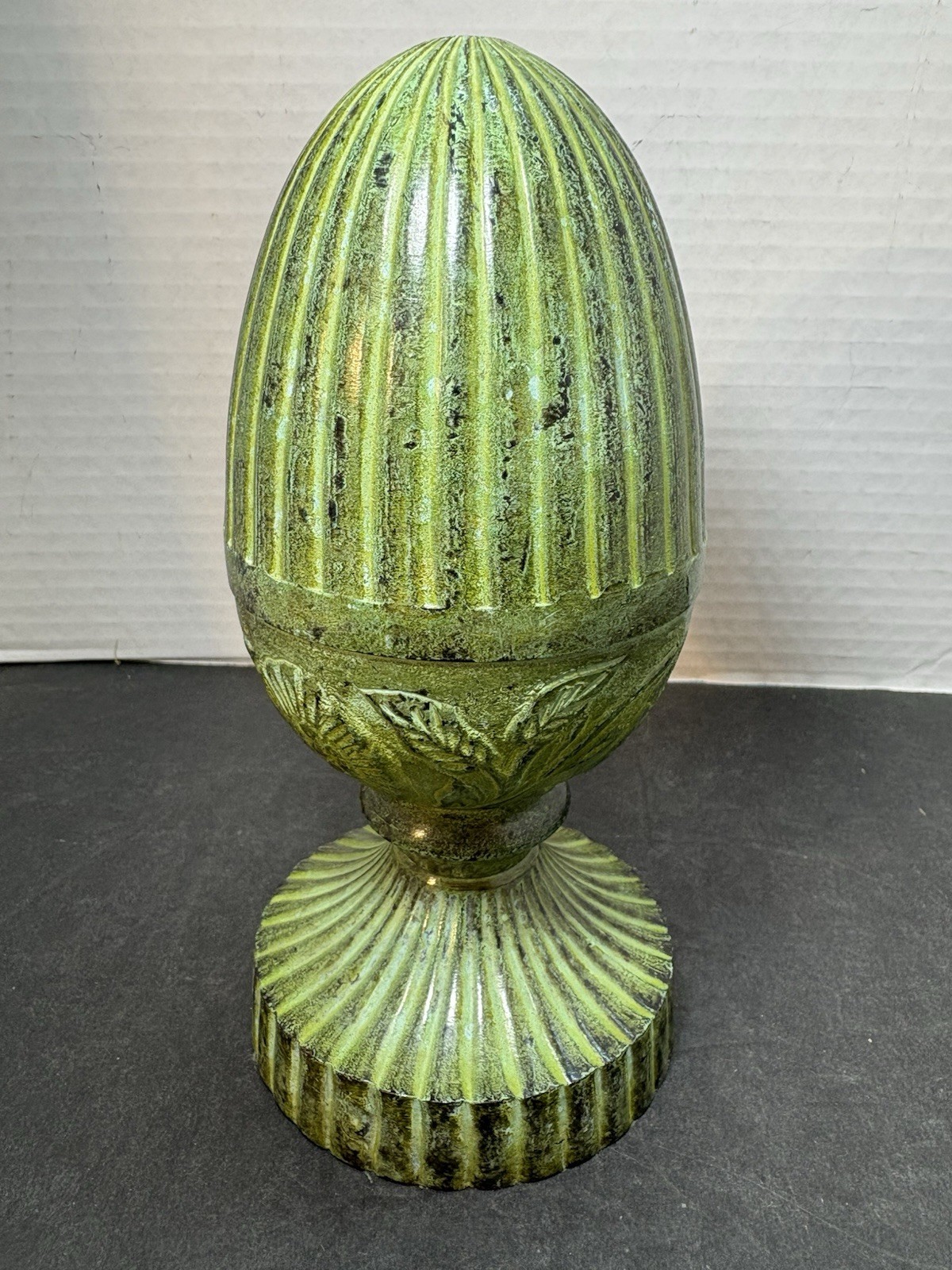 Verde Green Metal Finial Decor Floral 7” Pedestal Paperweight
