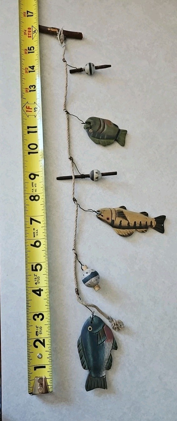 Fishing Deco Wood and metal Fishing Decoration Vintage( lot Of 10 piece)