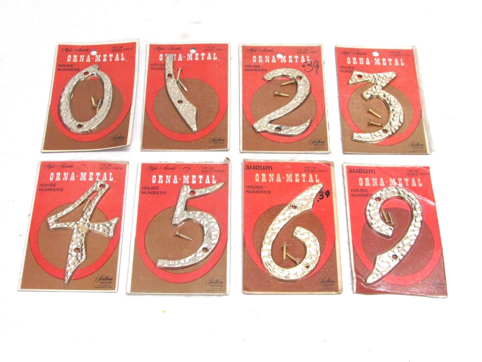 NOS! VINTAGE ORNA-METAL HOUSE NUMBERS, GOLD TONE HAMMERED ALUMINUM