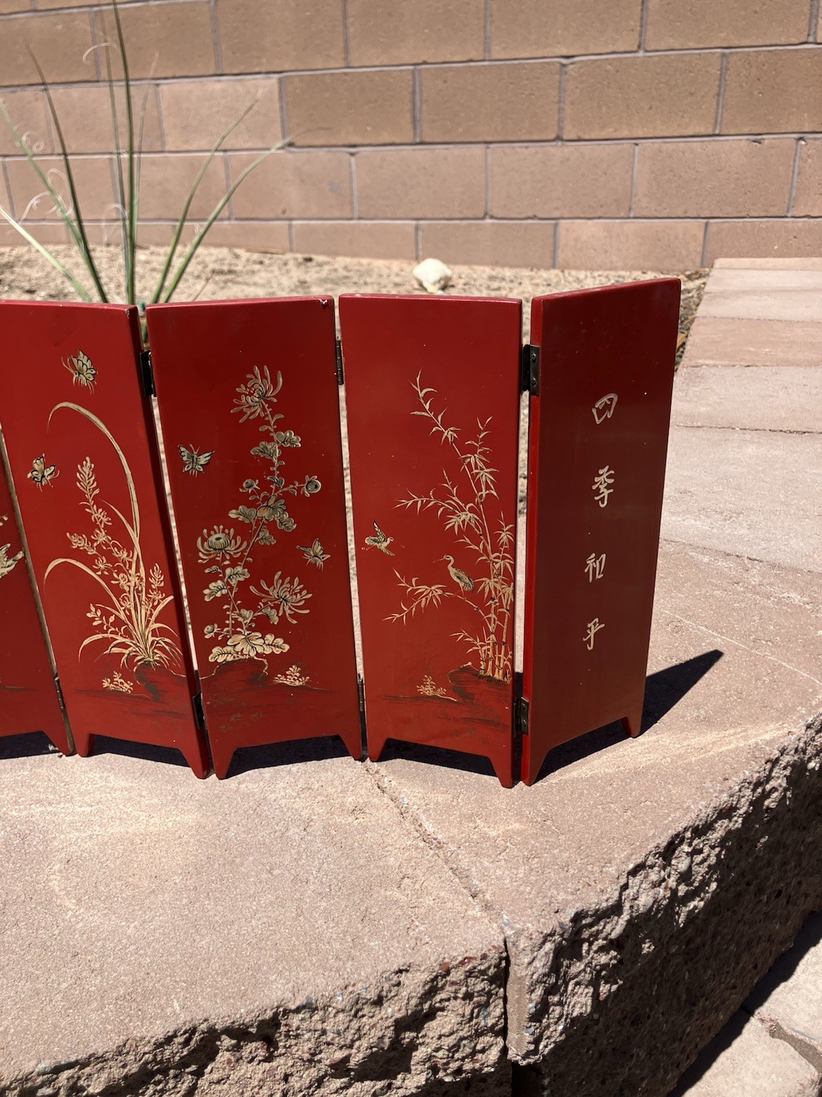 Mini Small Red Lacquered 6 Panel Divider Table Screen Folding Portable