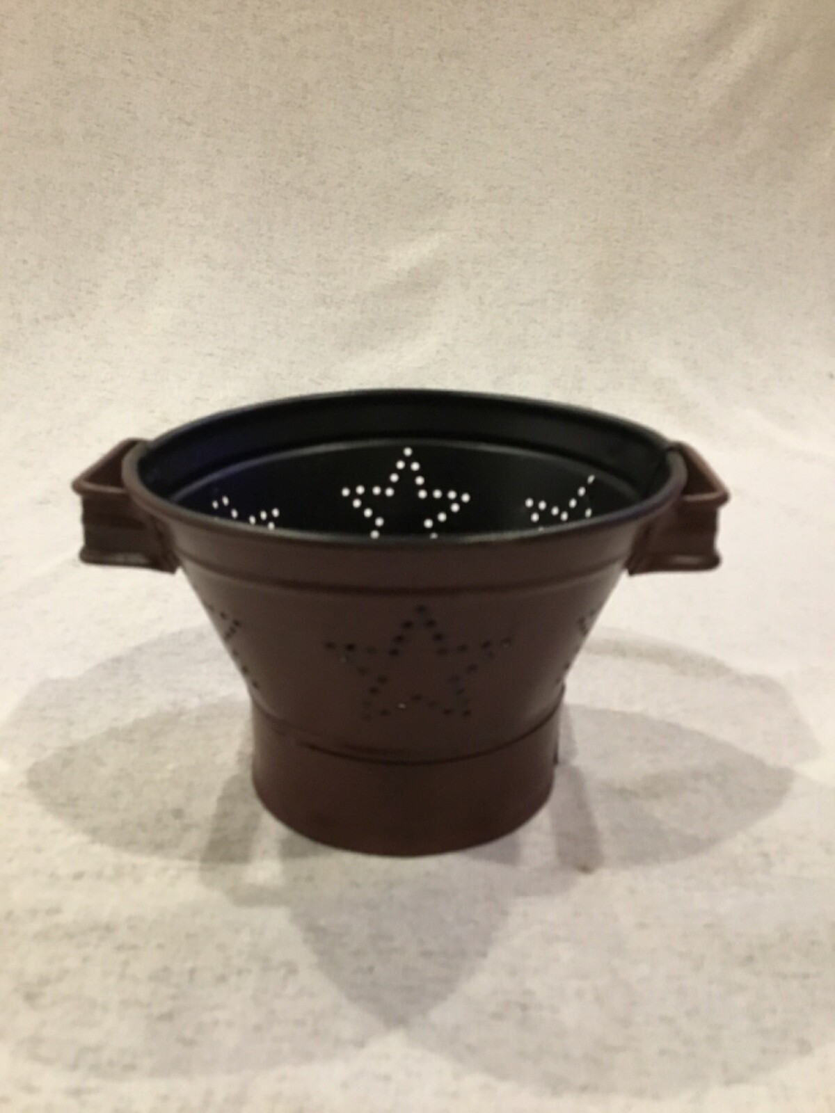 Rustic Primitive Distressed AGED COLANDER BOWL Decorative Basket w star cut outs