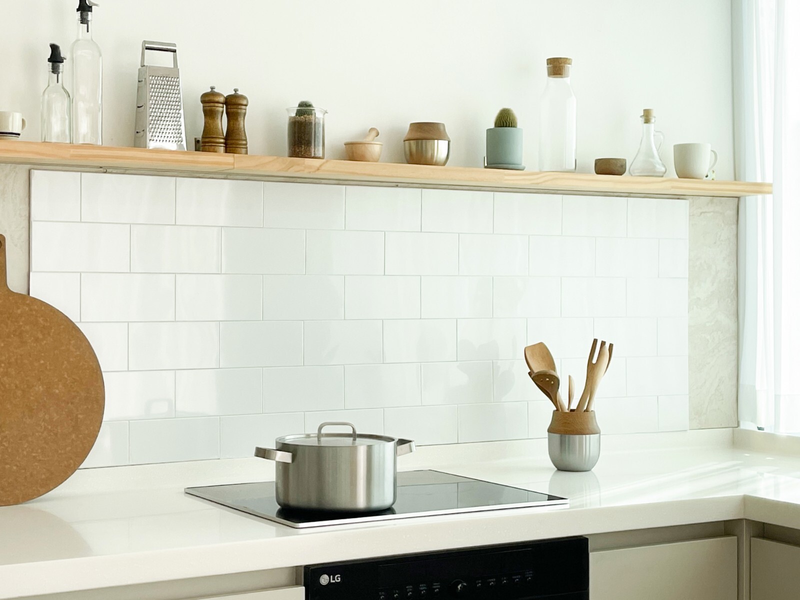 Peel & Stick Metal Tile kitchen backsplash 3.93&Prime;x7.87&Prime;(100MM x 200MM)