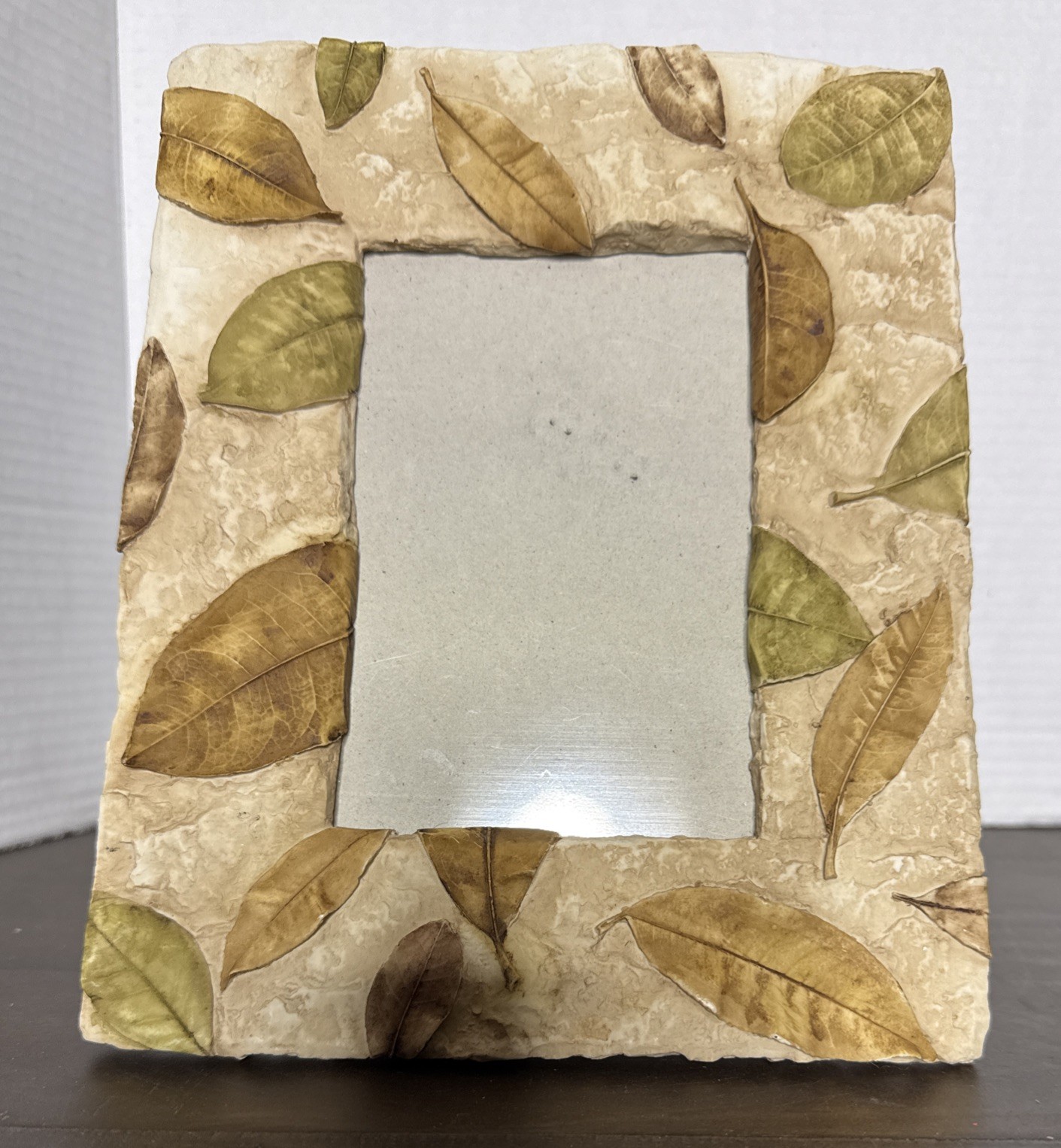 Decorative Rustic Primitive Textured Leaves faux stone Picture Frame 3.5” X 5.5”