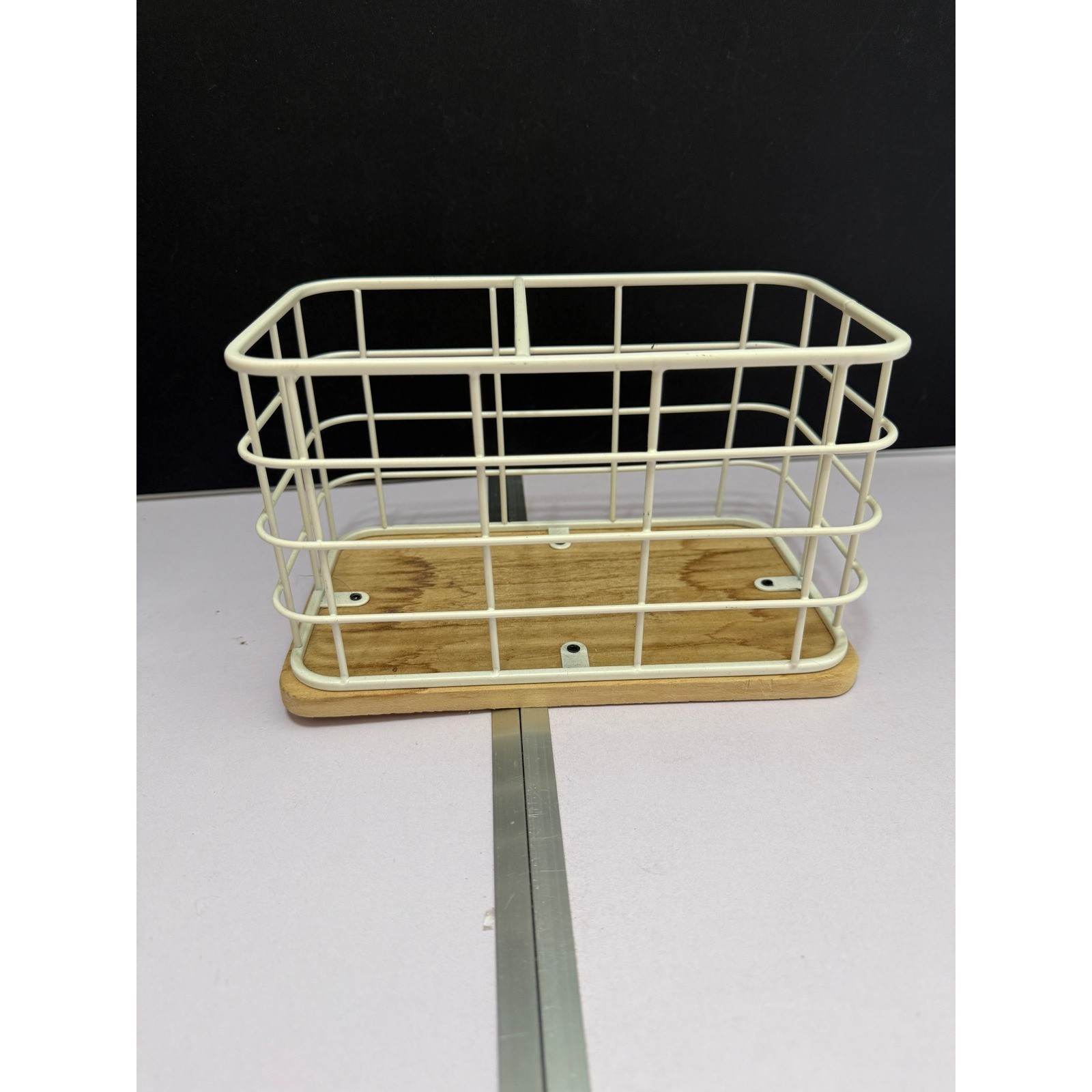 Small White Coated Wire Storage Basket Wood Base Farmhouse Organizer