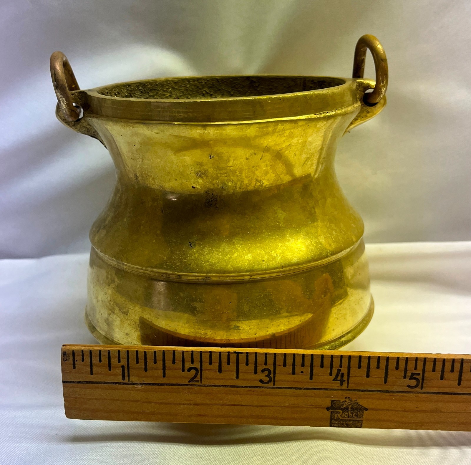 Vintage Solid Brass Footed Cauldron Pot with Swing Handle 4lbs!