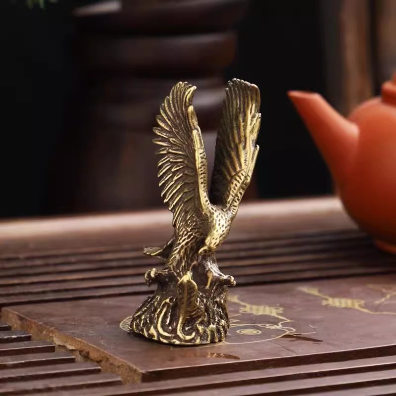 6cm Solid Pure Copper Eagle Ornament Arts and Crafts Office Desktop Decoration