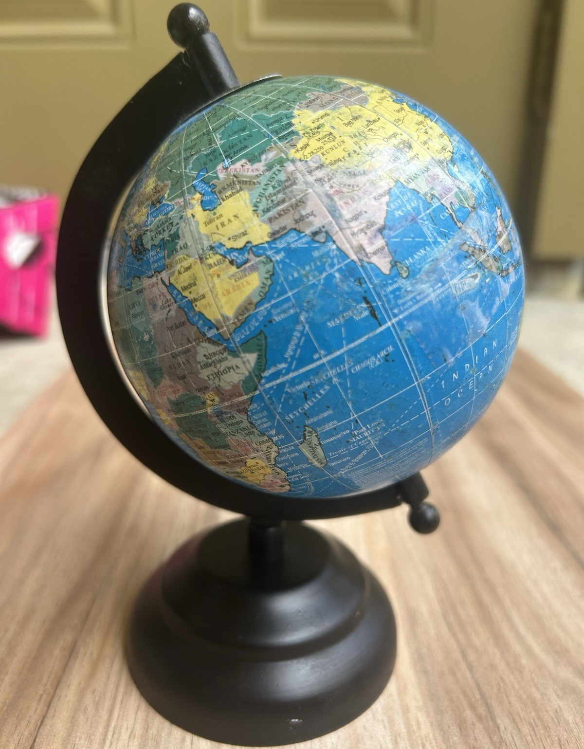 Tabletop Rotating World Globe, Blue Ocean, Black Base Included, Plastic