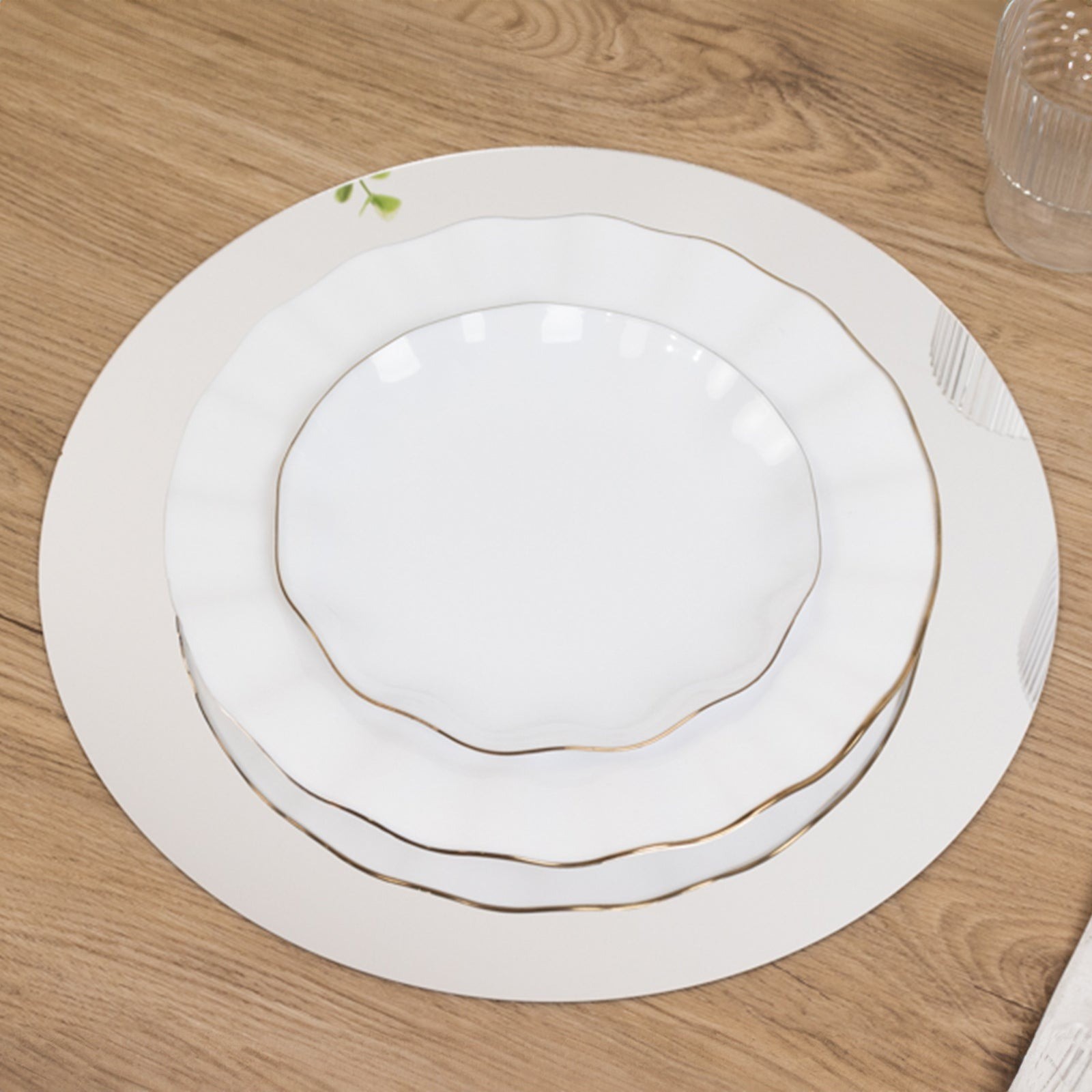 10 SILVER Round 12&Prime; Decorative Mirror Plastic Charger Plates Wedding Events
