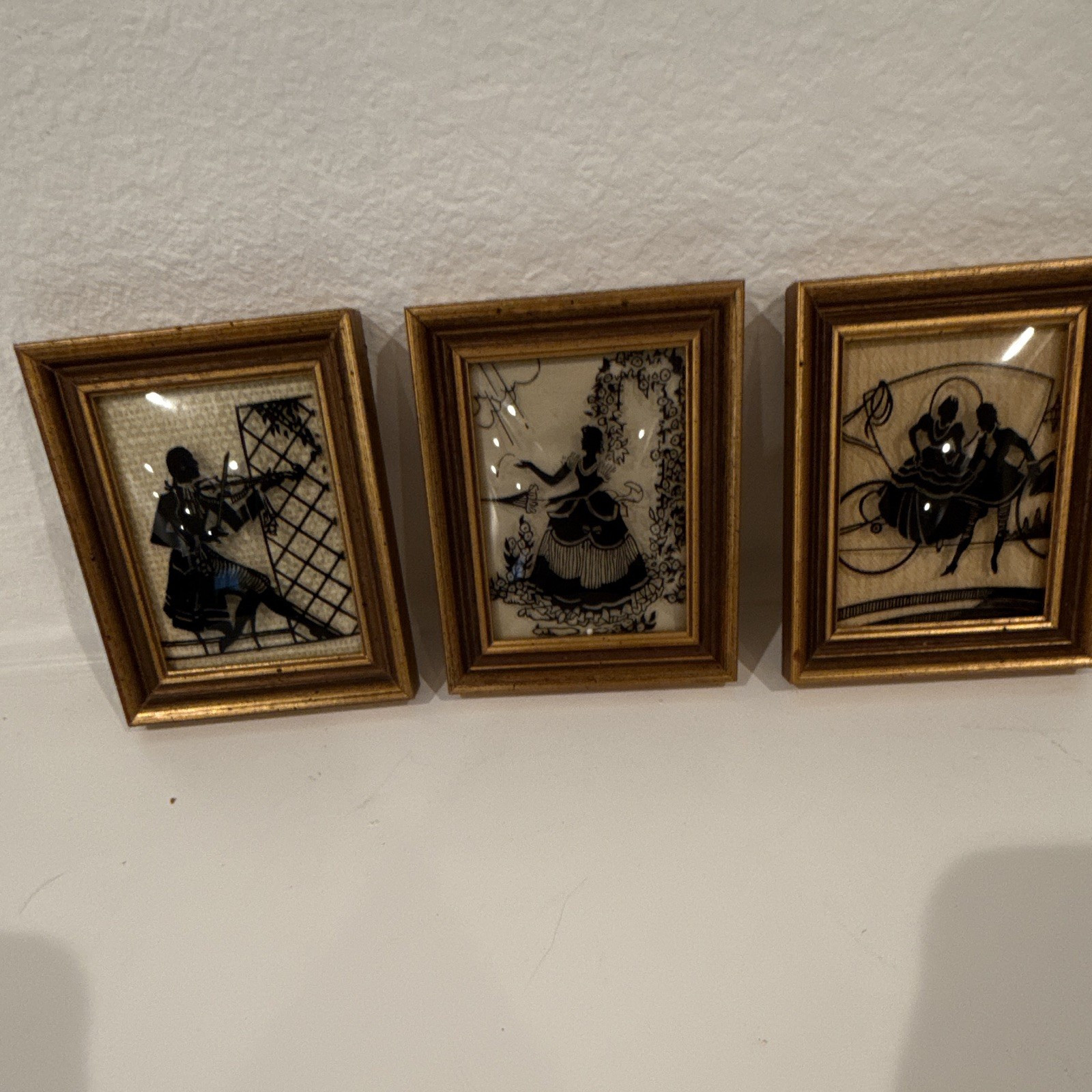 Set of 3 silhouette Picture Frames Portrait Wall
