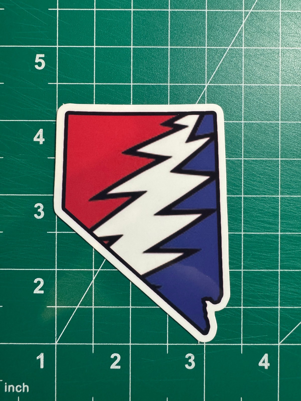 Nevada Stealie – Grateful Dead – Laminated Vinyl Sticker 2&Prime;x3&Prime;