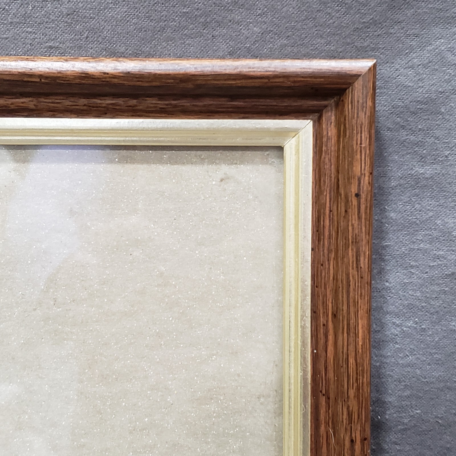 Vtg Picture Frames Lot of 2 Oak Tone Gold Liner 10×13 11×14 1970s Wall Decor