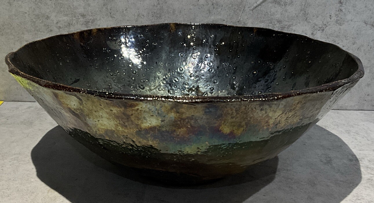 Black Iridescent Art Glass Centerpiece Bowl Wavy Rim 13.5&Prime; Modern Decor