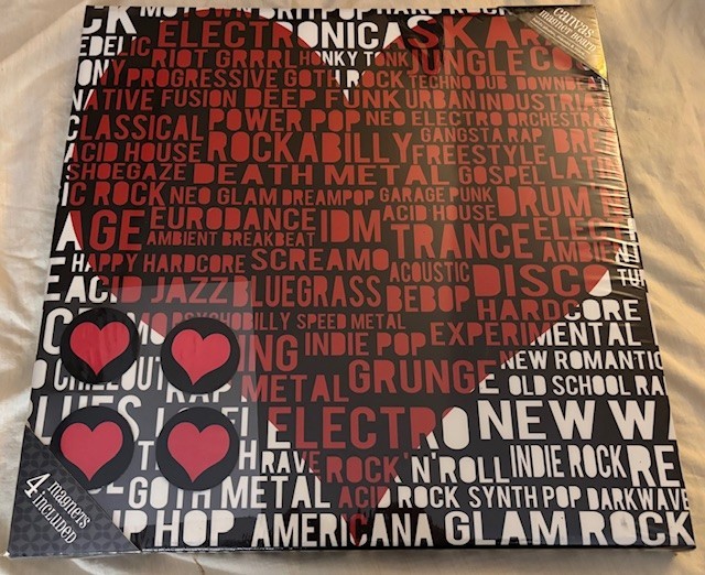 NEW! LOT 26 STUDIO Canvas Magnet Board w 4 magnets. For music lovers!