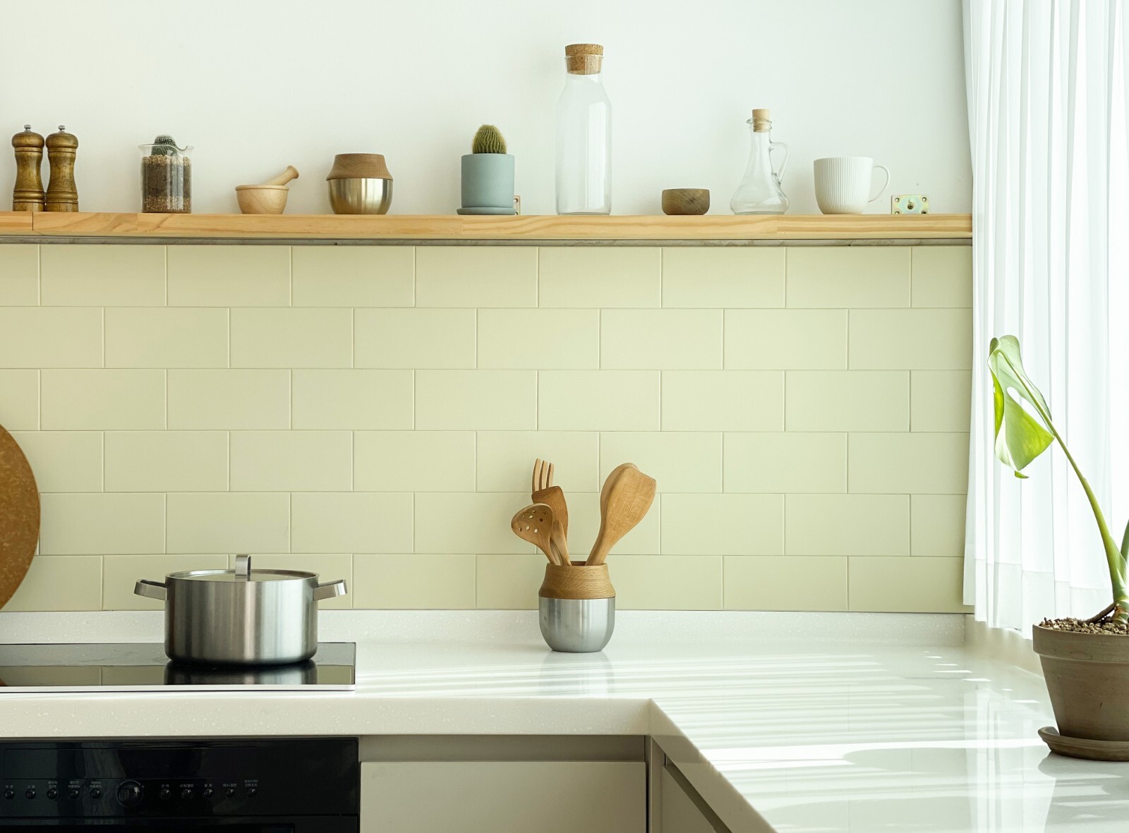Peel & Stick Metal Tile kitchen backsplash 3.93&Prime;x7.87&Prime;(100MM x 200MM)