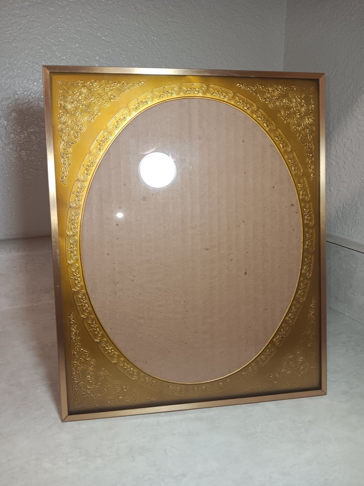 Vtg Bronze Metal Picture Frame Ornate Embossed Oval Mat Filigree Hallmark 1983