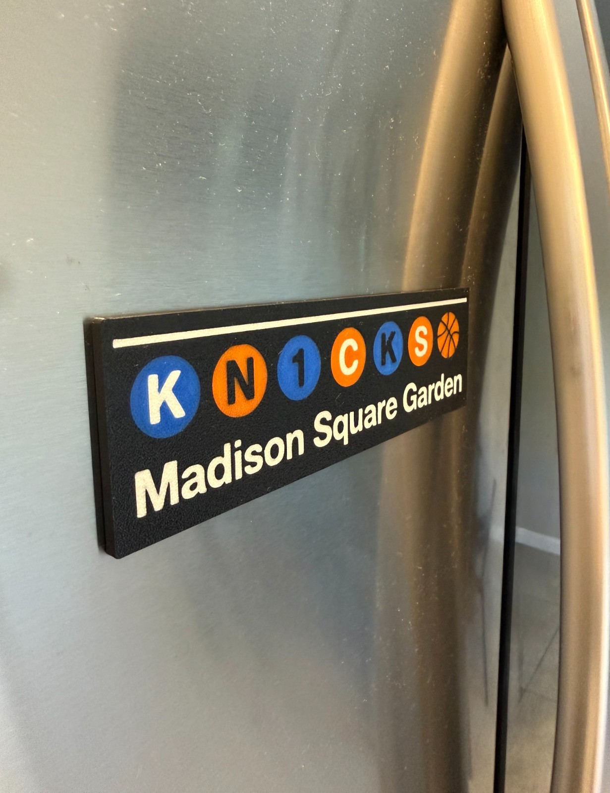 3D Printed NYC Transit Style Knicks Inspired Madison Square Garden Magnet