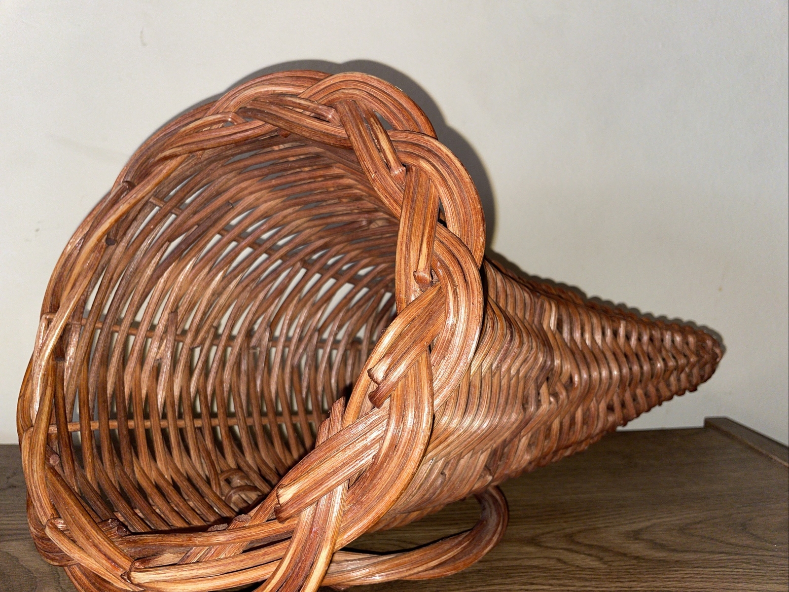 Wicker Rattan Cornucopia Horn Basket Fall Vintage 16inL 7-9in diameter 16inL
