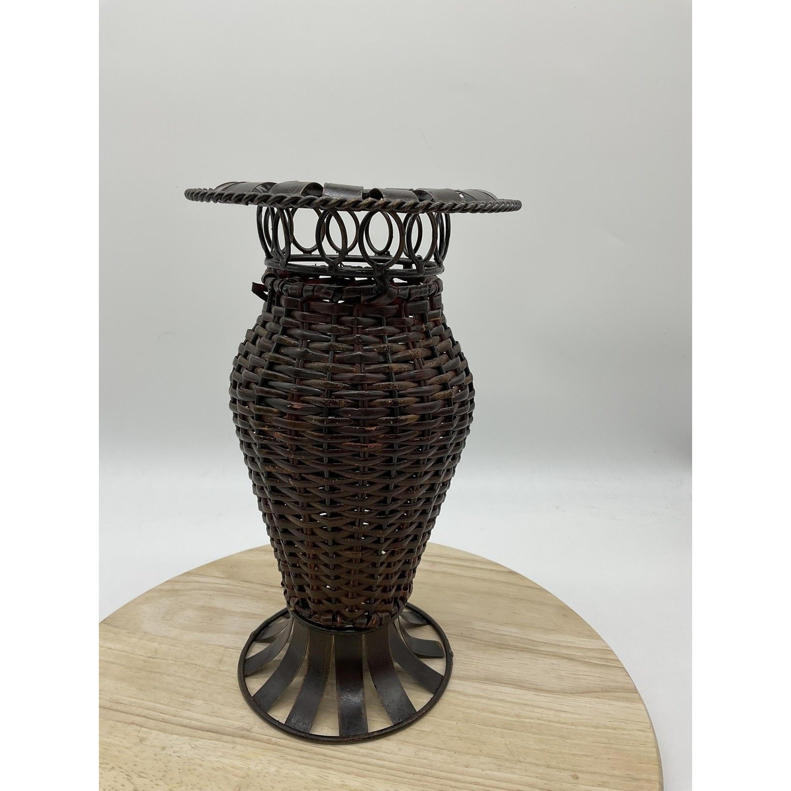 Woven Wicker Metal Vase Candle Holder Decorative Rustic Farmhouse Centerpiece
