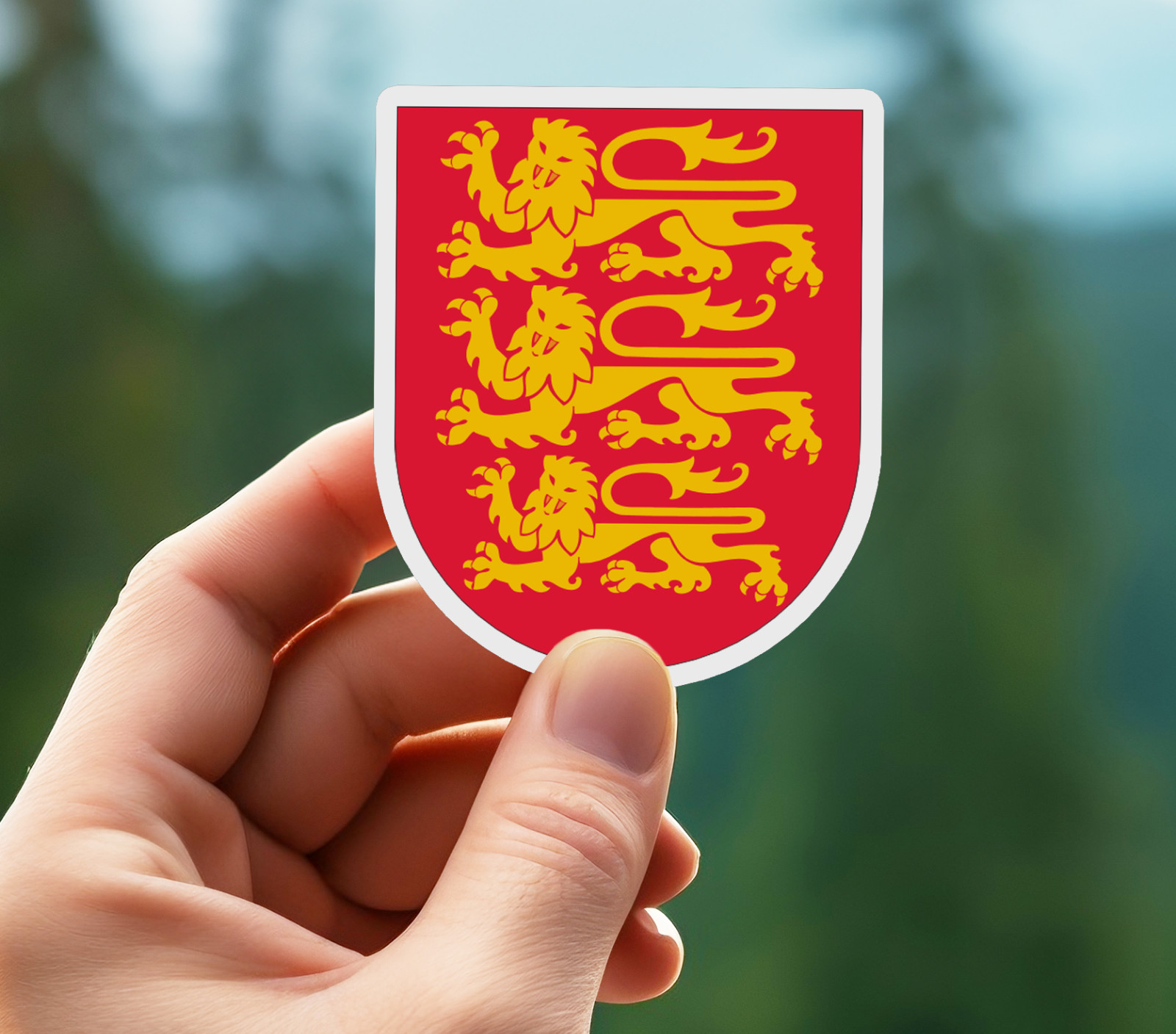 NEW- Coat of arms of England Vinyl Sticker Decal – 2.5 x 3 INCHES