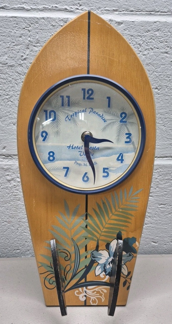 Tropical Paradise Hotel Costa Verde surfboard Wall/Mantel Battery Clock (EUC)