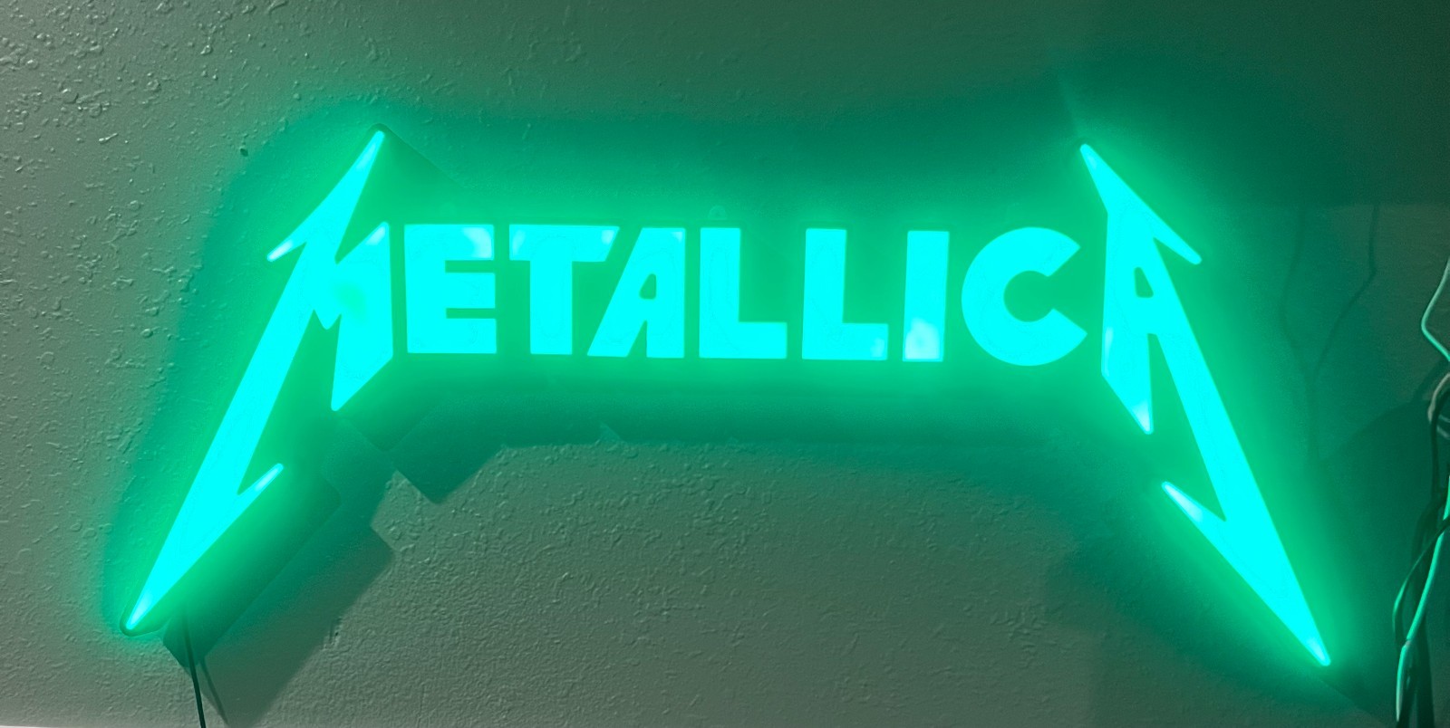 Metallica LED Neon Sign RGBIC 24V w/ Remote – Wall Light Decor 39&Prime; x 18&Prime; x 1.5&Prime;