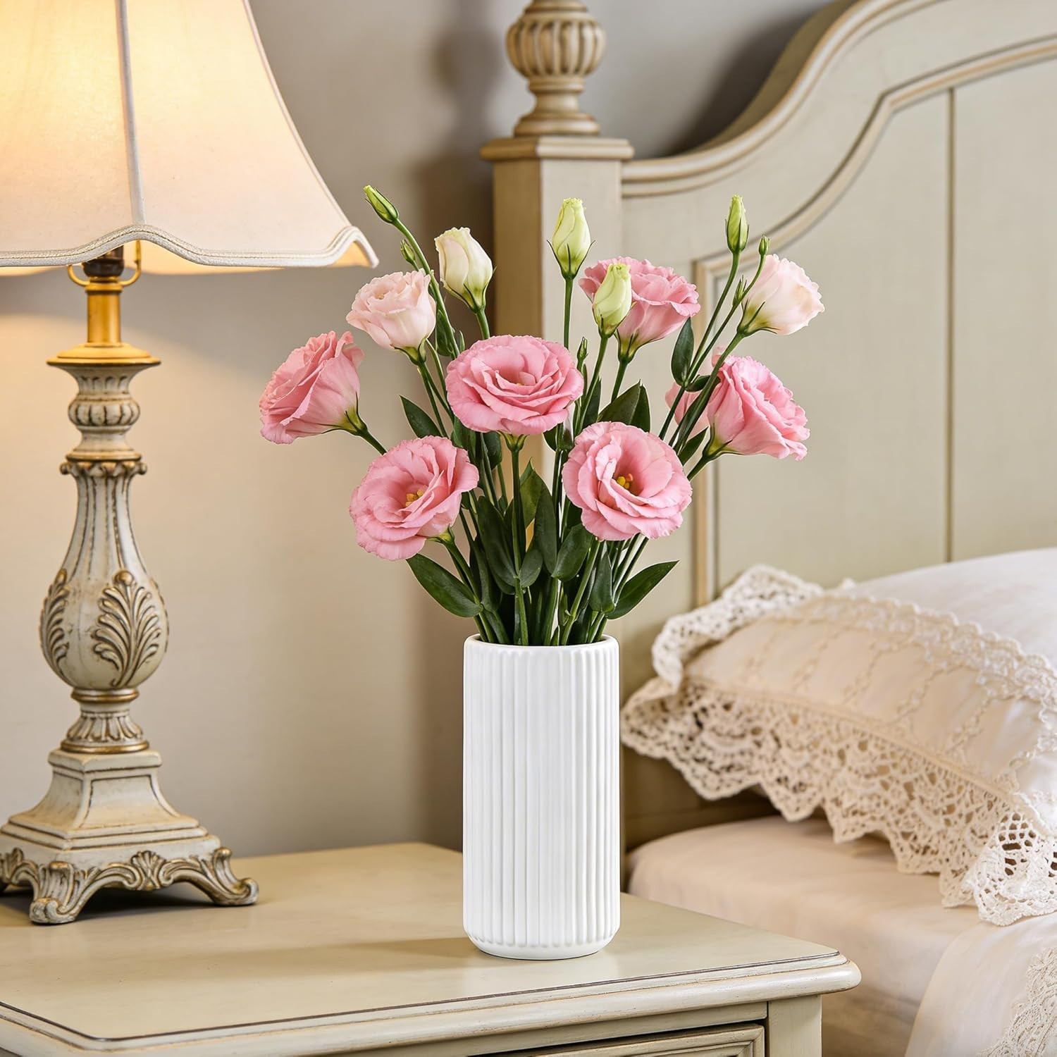Thickened White Ceramic Flower Vase – 8-Inch Decorative Gift for All Occasions