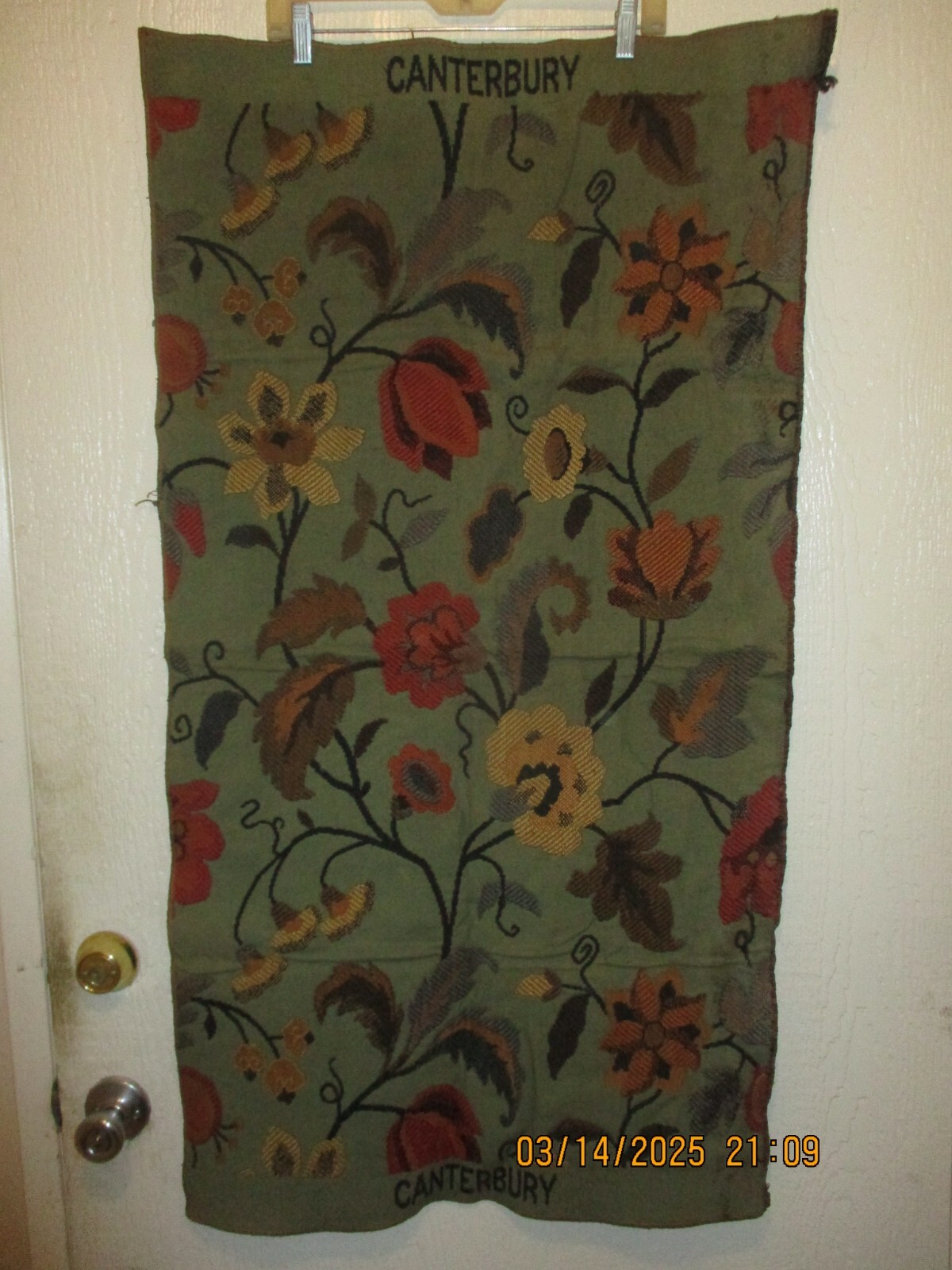 Canterbury Large Floral Theme Heavy Tapestry (43 1/2 x 24)