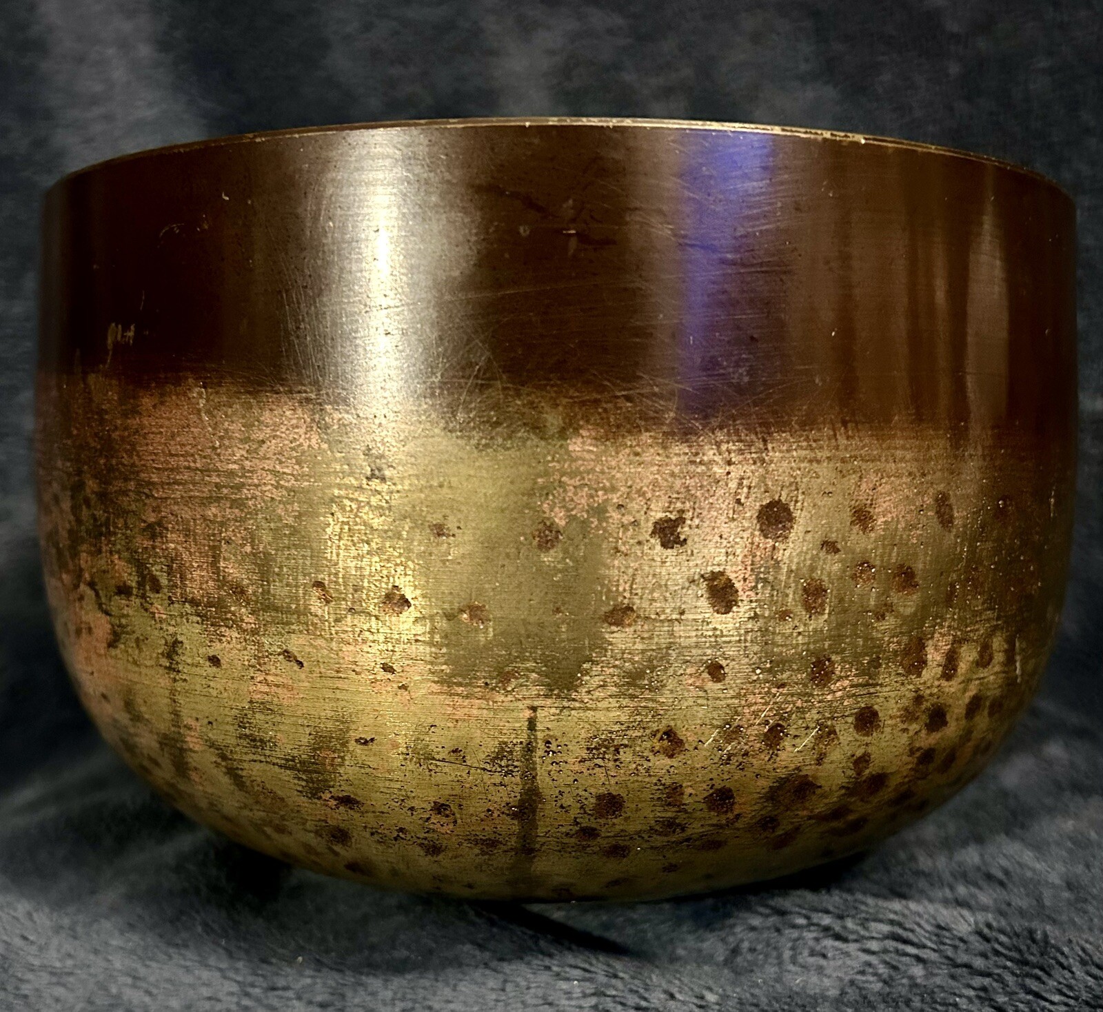 Vintage Mixed Metals Tabletop Singing Bowl for Meditation 6.9”D 850 Grams