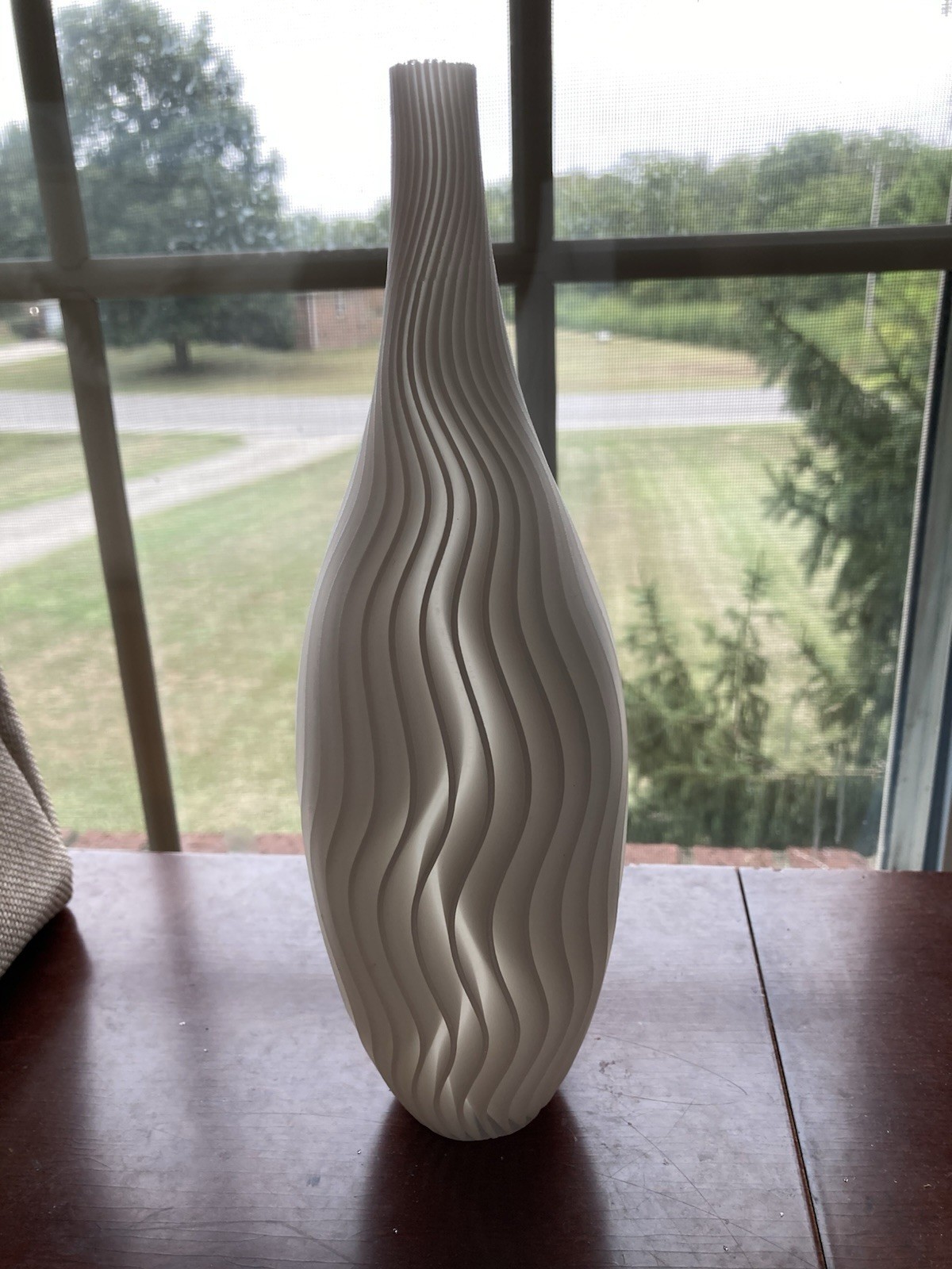 Modern White Wavy Sculptural Vase Minimalist Contemporary Decor