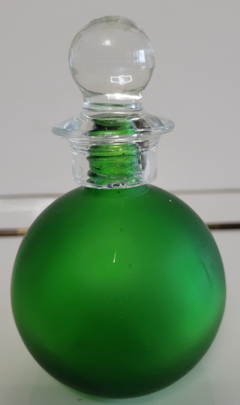 EMERALD GREEN ROUND MINI DECORATIVE BOTTLE RED CORKED STOPPER 4 INCHES 4 OZS