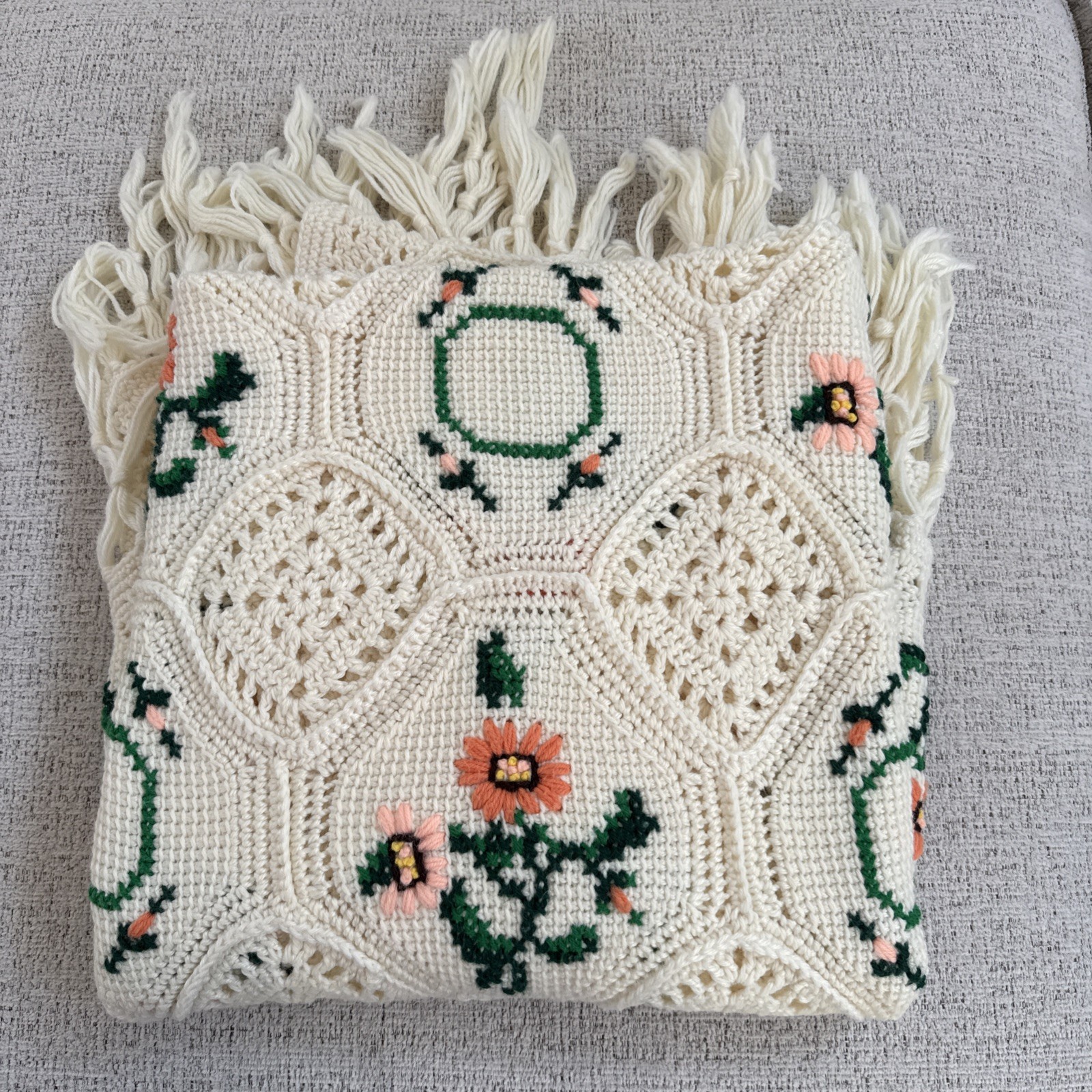 Cream Crocheted Blanket w/ Hexagons Embroidered Peach Floral Designs Fringe Ends