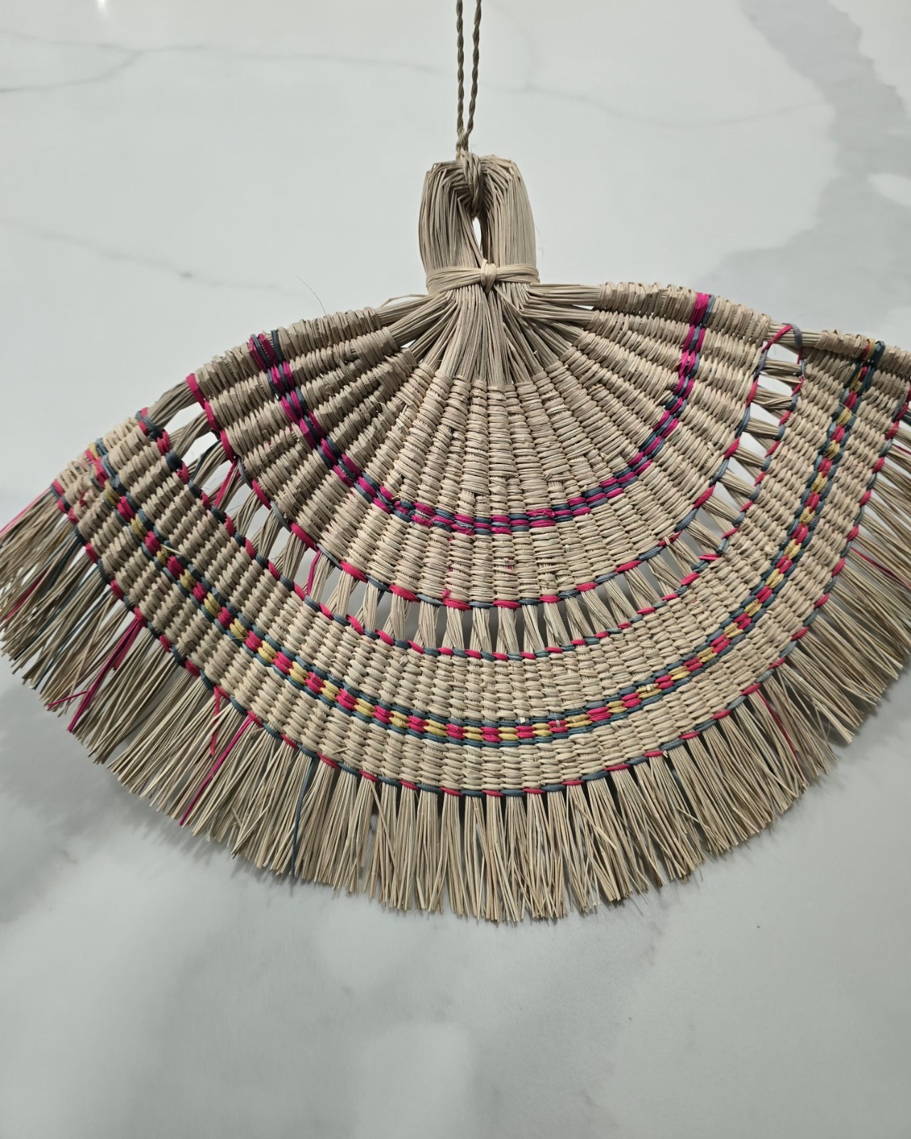 Vintage Handwoven Straw Palm Leaf Wall Fan Decor Boho Eclectic – 15&Prime; x 11&Prime;