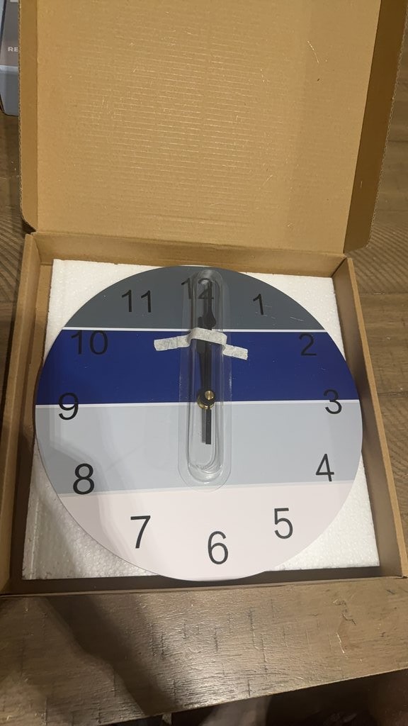 Modern Minimalist Wall Clock