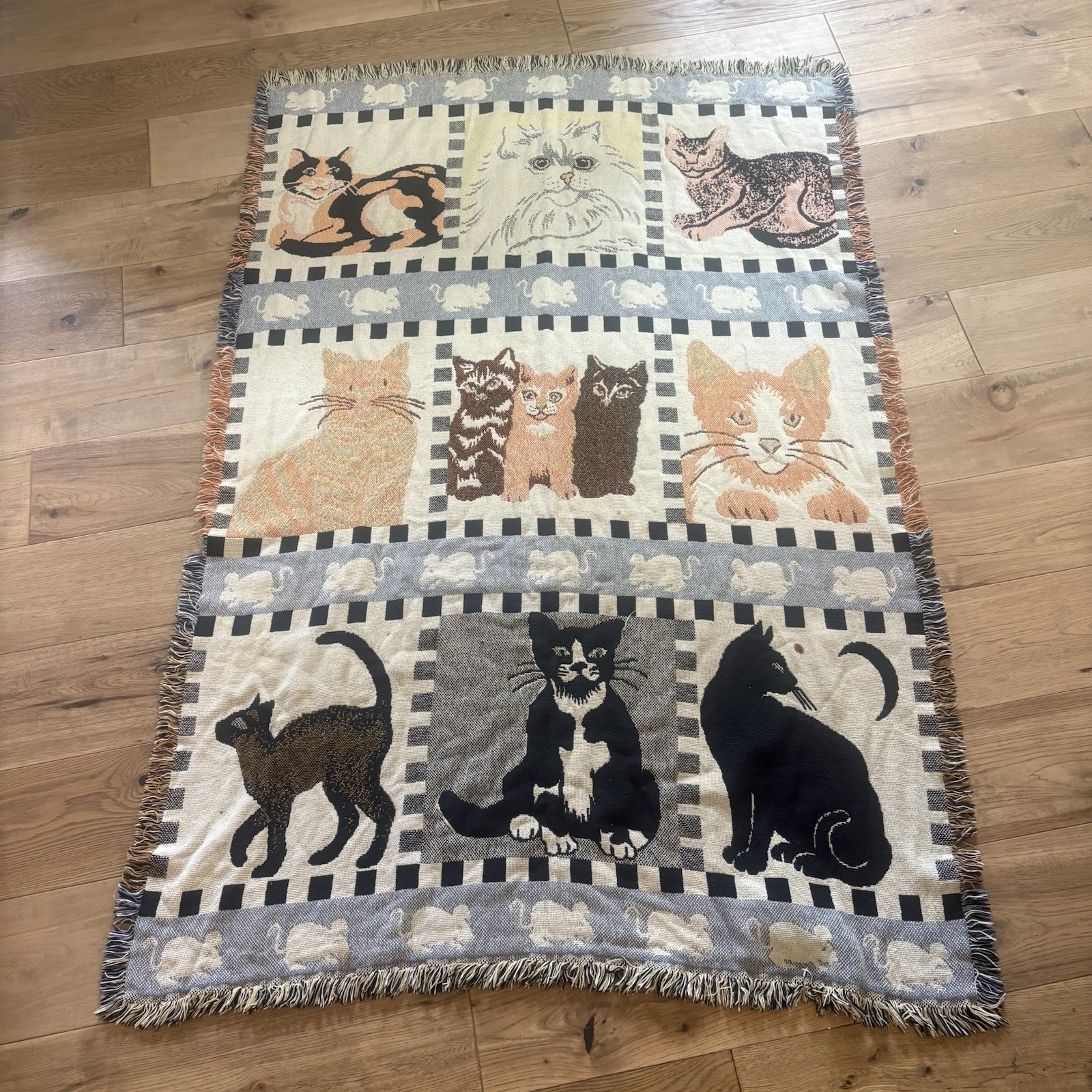 Cat Kittens Tapestry Throw Blanket Cottage Core Granny Core 68&Prime;x44&Prime; Cat Breeds