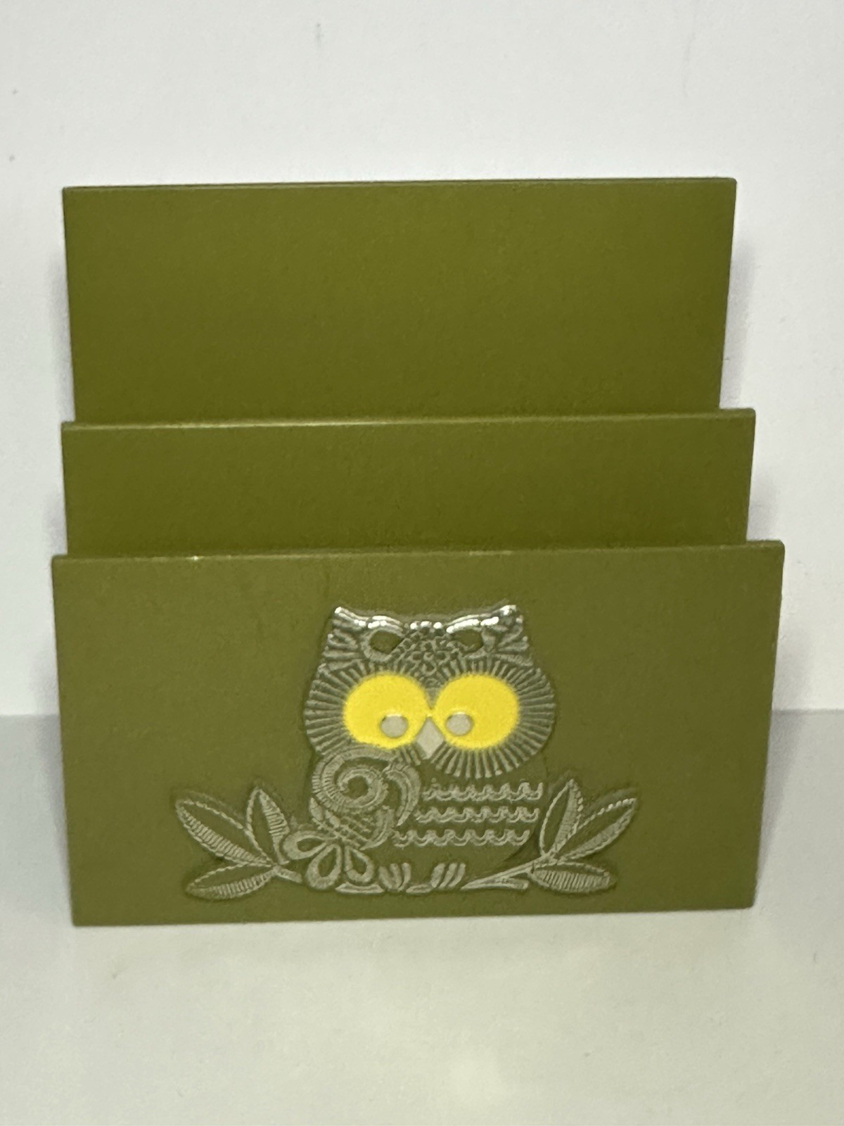 Vintage 70&rsquo;s Avocado Green Hallmark Mail Holder Owl Design Retro Kitchen Office
