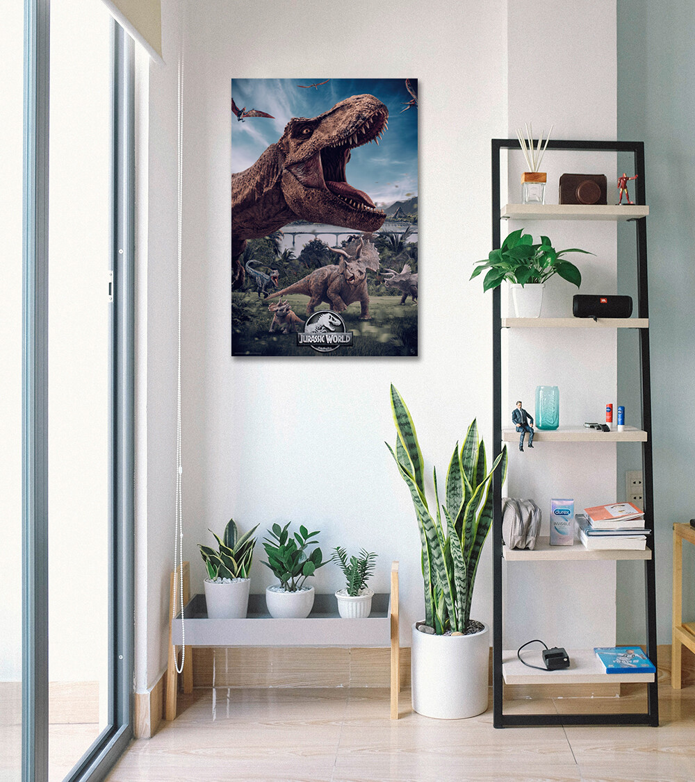 Jurassic World – Movie Poster (Dinosaurs – T-Rex, Velociraptor…) (24&Prime; x 36&Prime;)