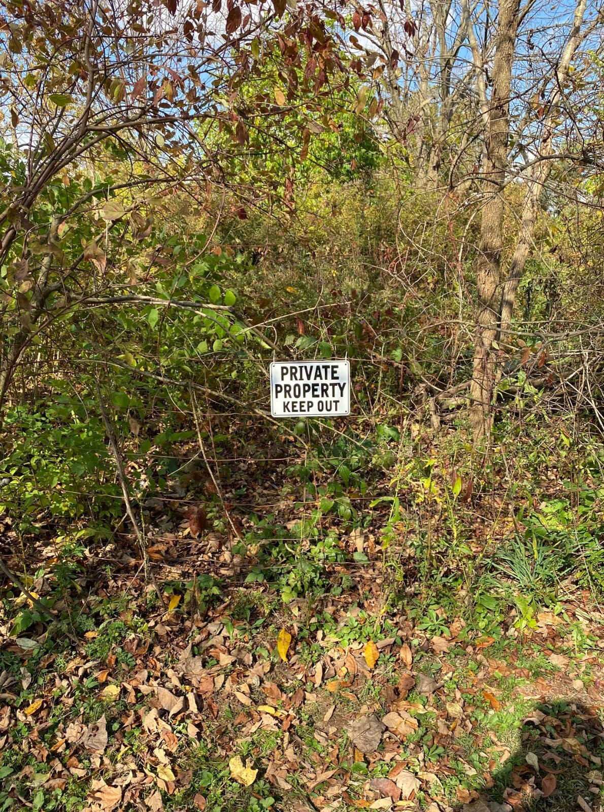 « PRIVATE PROPERTY KEEP OUT » 10&Prime; x 7&Prime; WARNING SIGN, METAL,