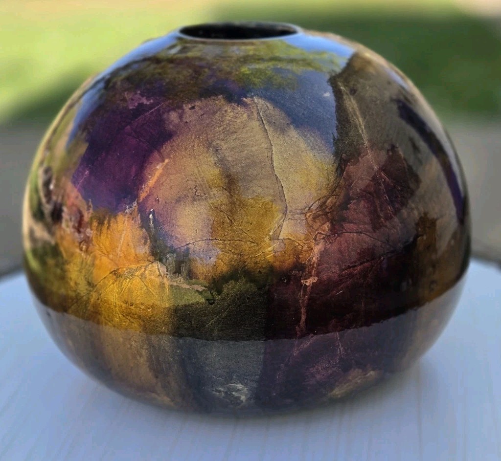 Foiled And Lacquered Round Globe Vase Decor Reds Copper & Gold