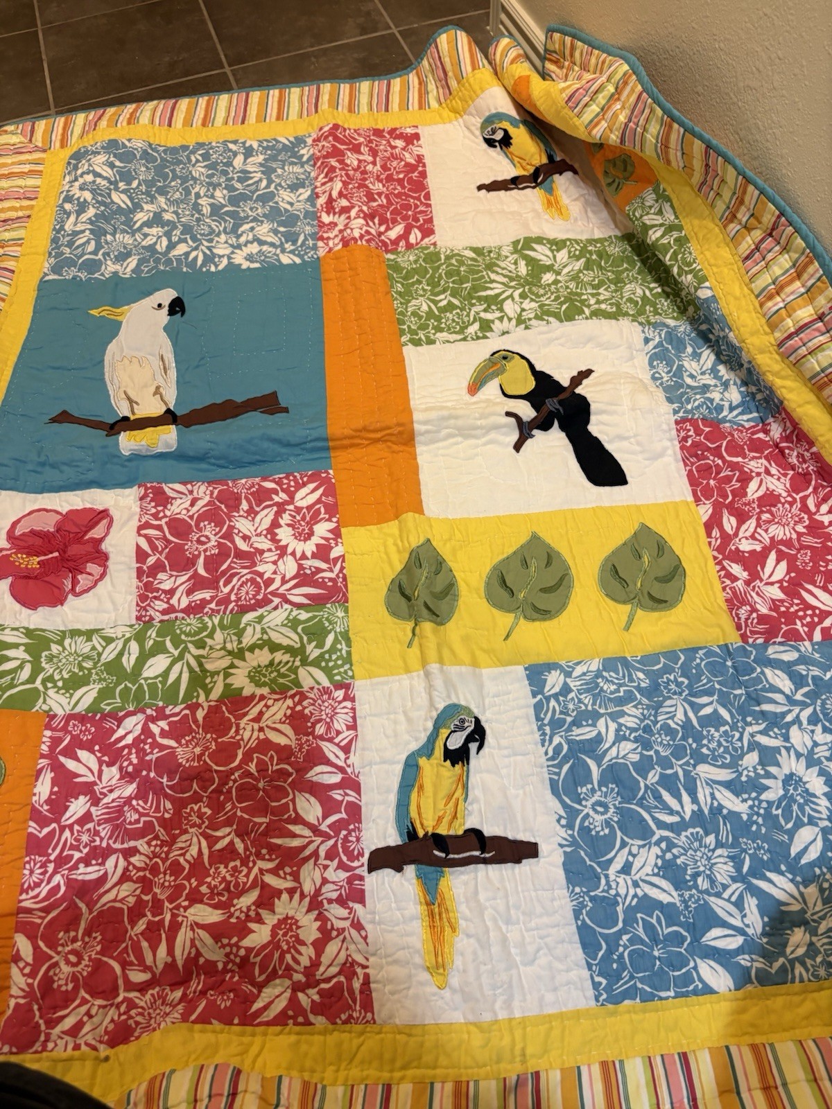 Hand Quilted Throw Blanket Tropical Birds 52”x 62” Parrot Hoopoe Cockatoo Tucan