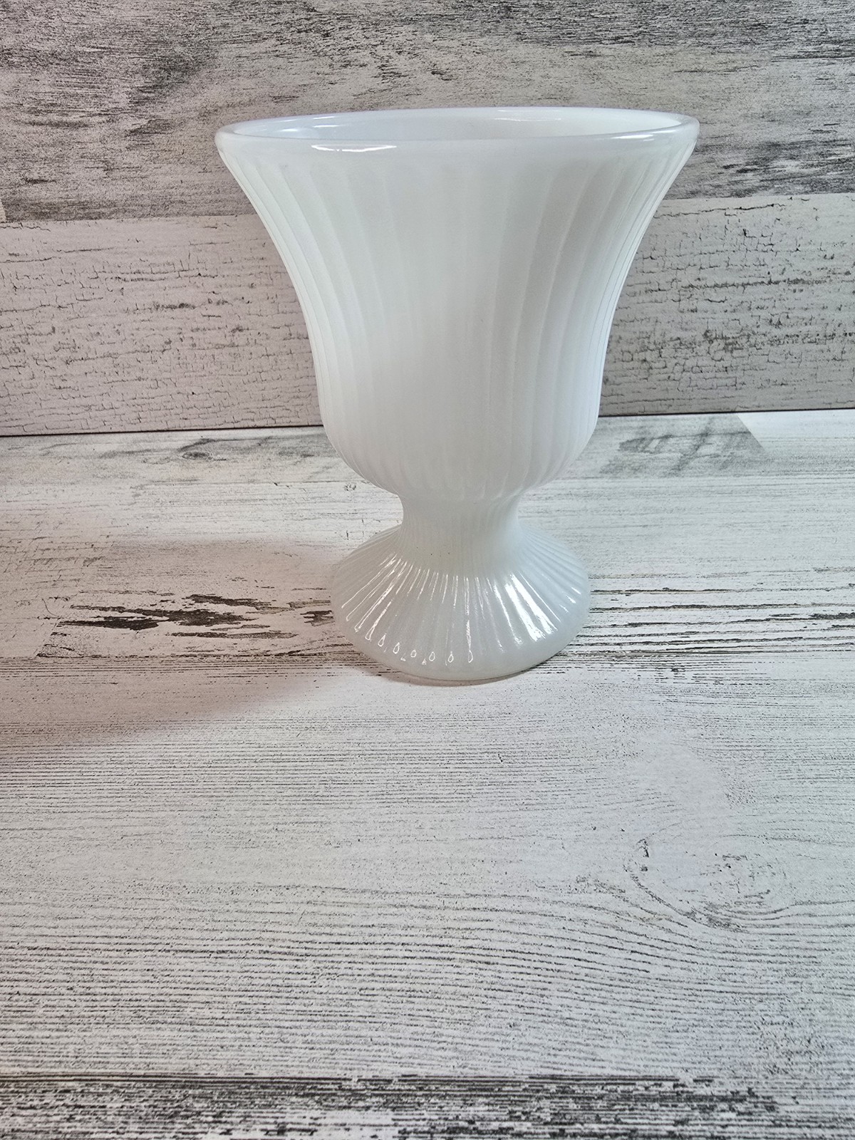 EO Brody Co White Milk Glass Fluted Pedestal Vase M7000 Cleveland Ohio 6.25in