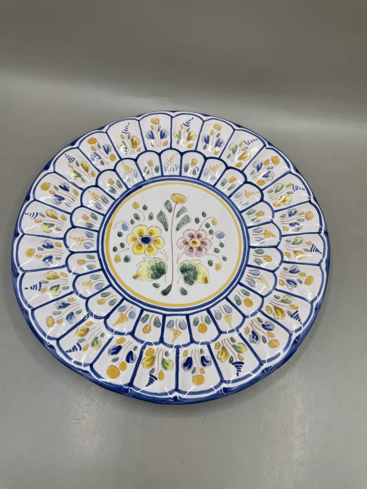 Vintage Signed Daju Talavera Pottery Plate Dish Spain Scallop Edge Floral 6.25”