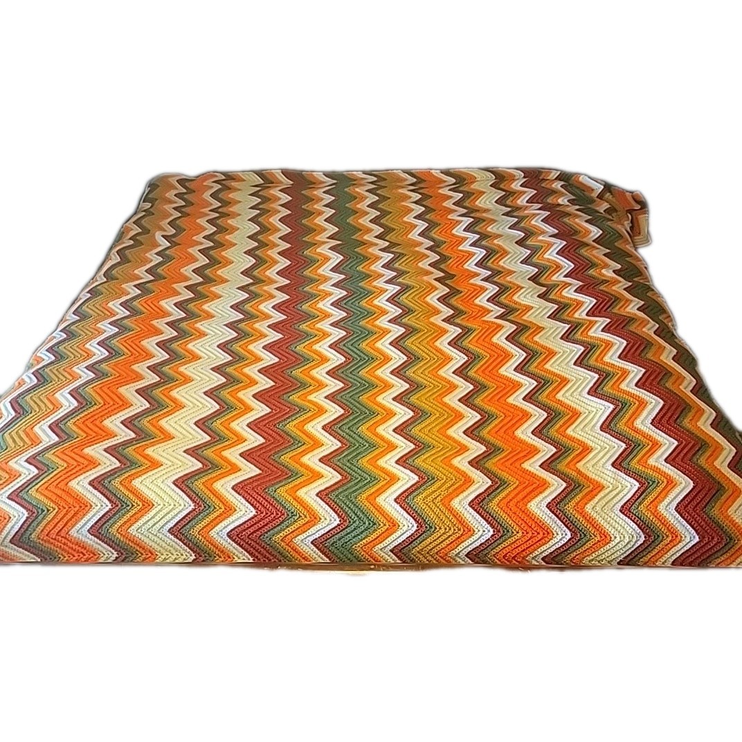 Vintage Fall Zigzag Handmade Afghan Crochet Blanket 100×120 Cali King Size Bed