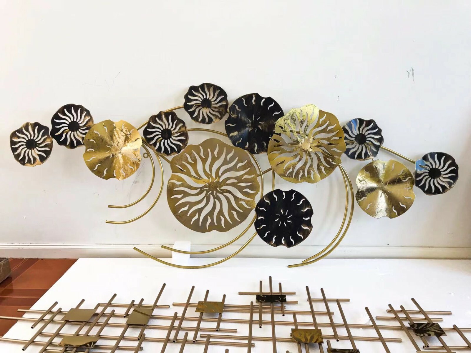3D Effect Abstract Flower Metal Wall Sculpture Huge Hanging Decoration 156x67cm