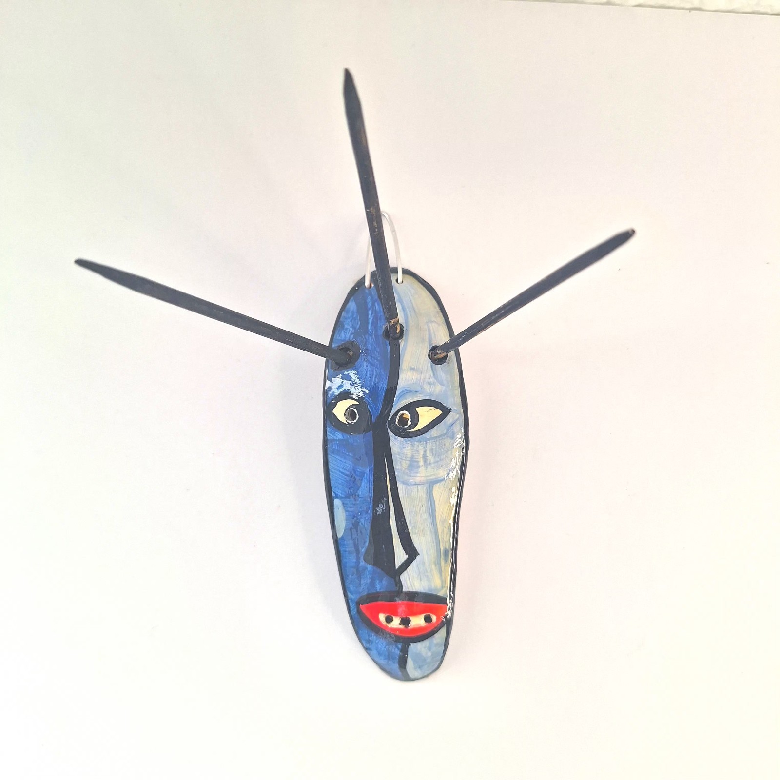 Mask, Small 4.5 in decorative item, Puerto Rico, art, Fabian Ramirez, Wood seed