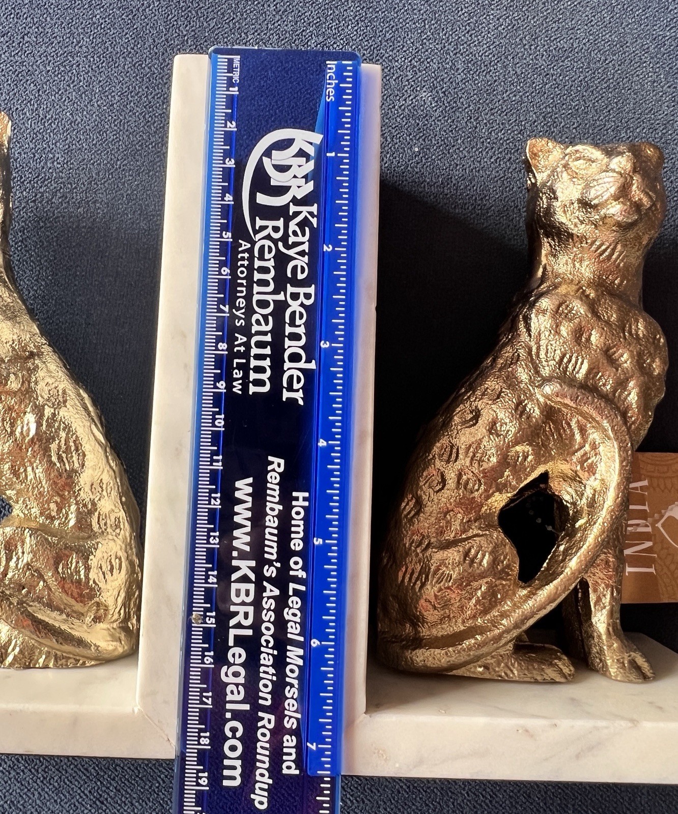 Pair Cheetah Leopard Bookends Marble Alabaster Base Gold White 7.25&Prime;H Elegant